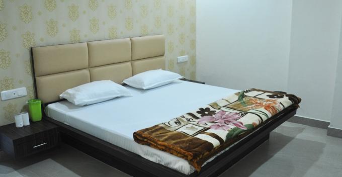 Hotel Silver Stone Ludhiana Extérieur photo