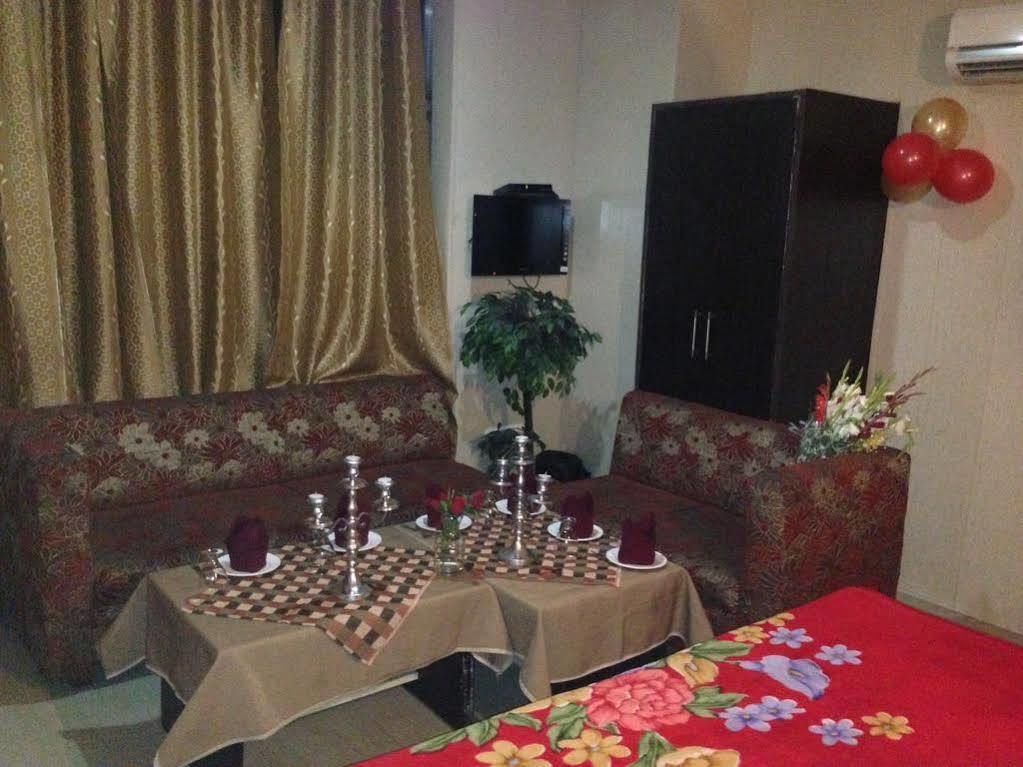 Hotel Silver Stone Ludhiana Extérieur photo