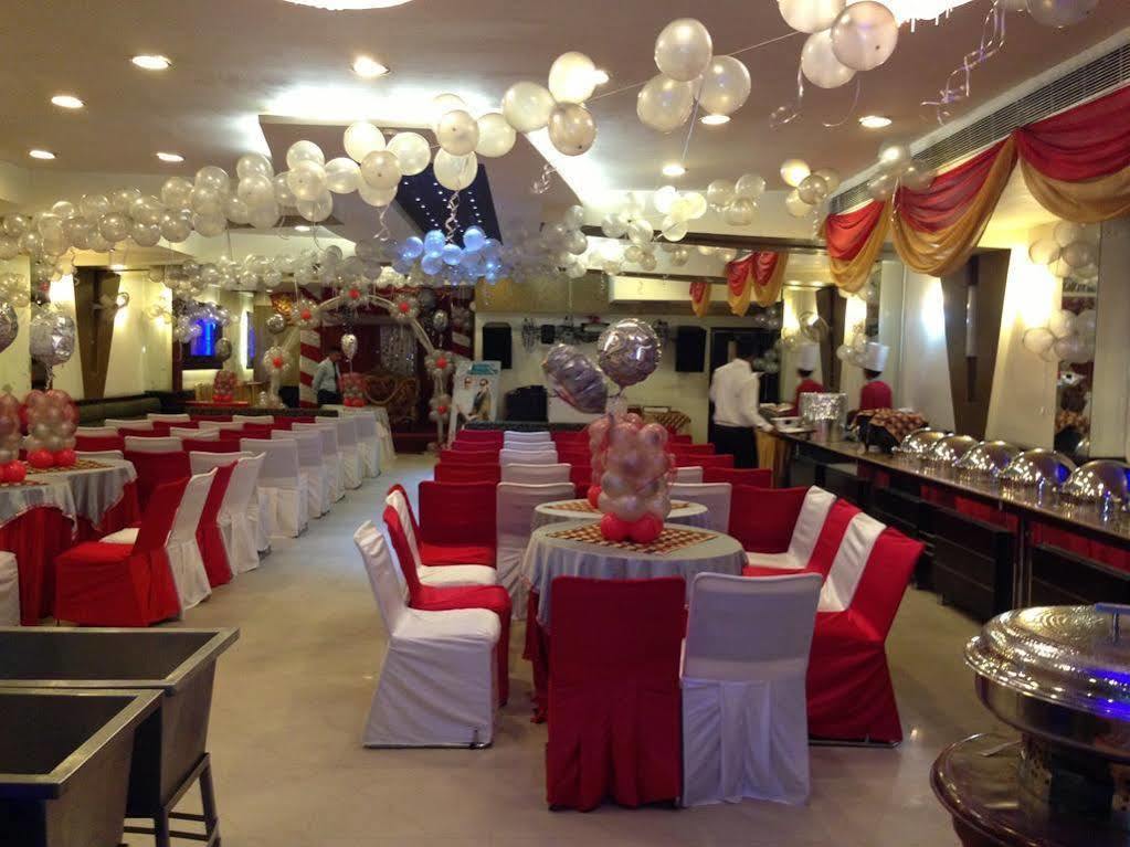 Hotel Silver Stone Ludhiana Extérieur photo